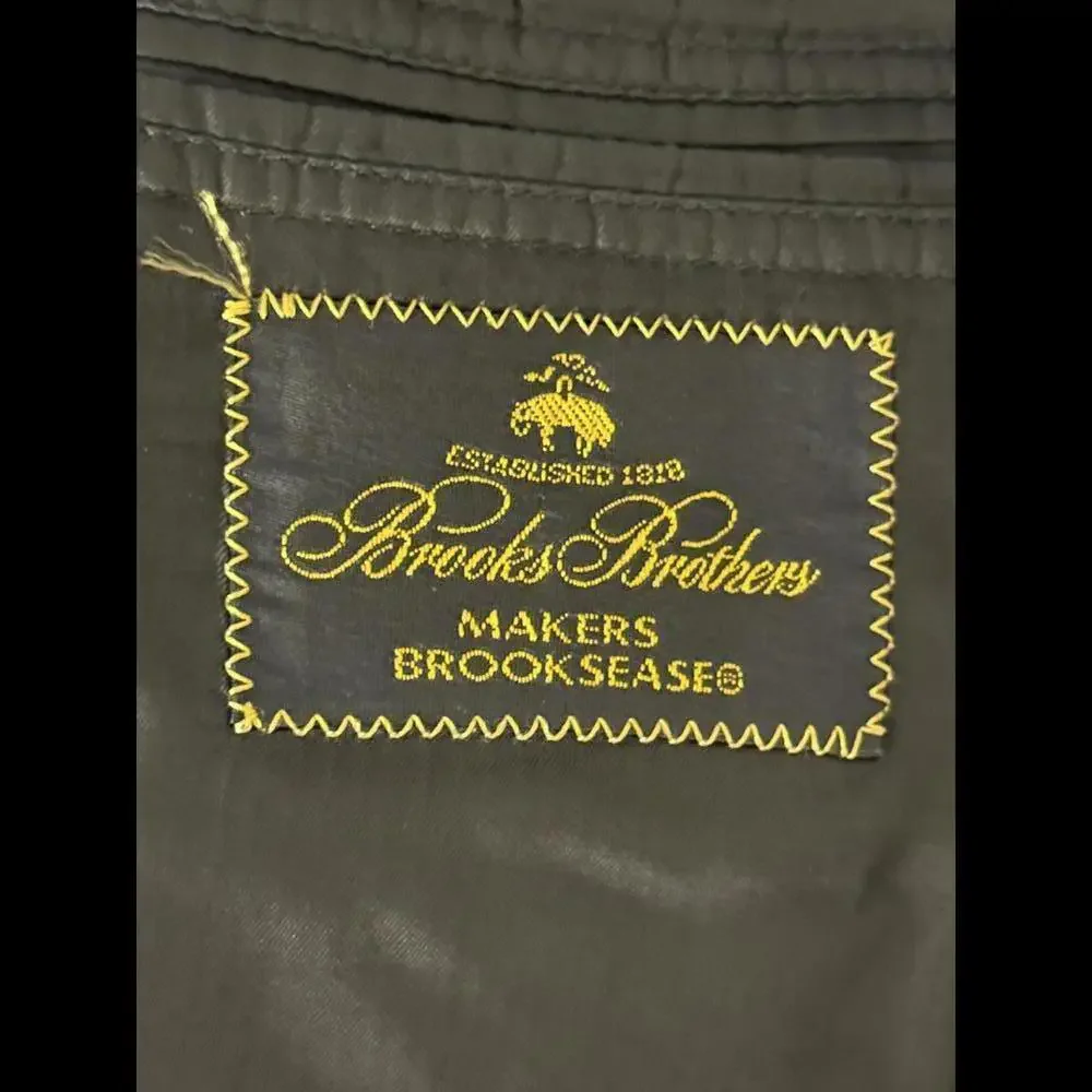 Vintage Brooks Brothers navy blue pinstriped single-breasted blazer Size 44L